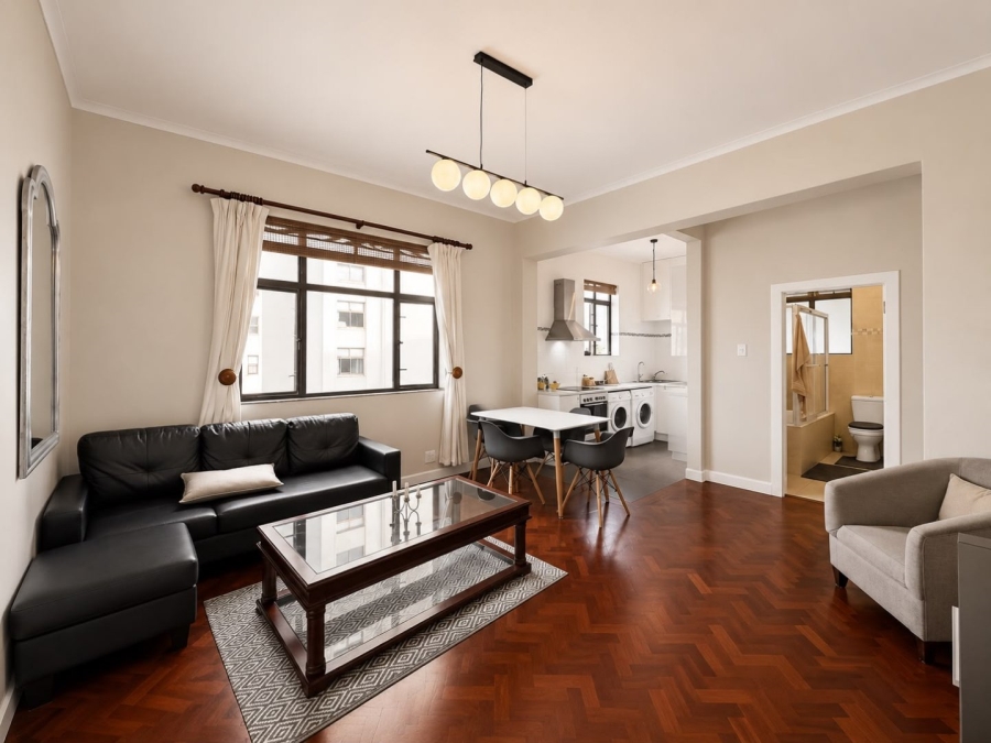 To Let 1 Bedroom Property for Rent in Sea Point Western Cape